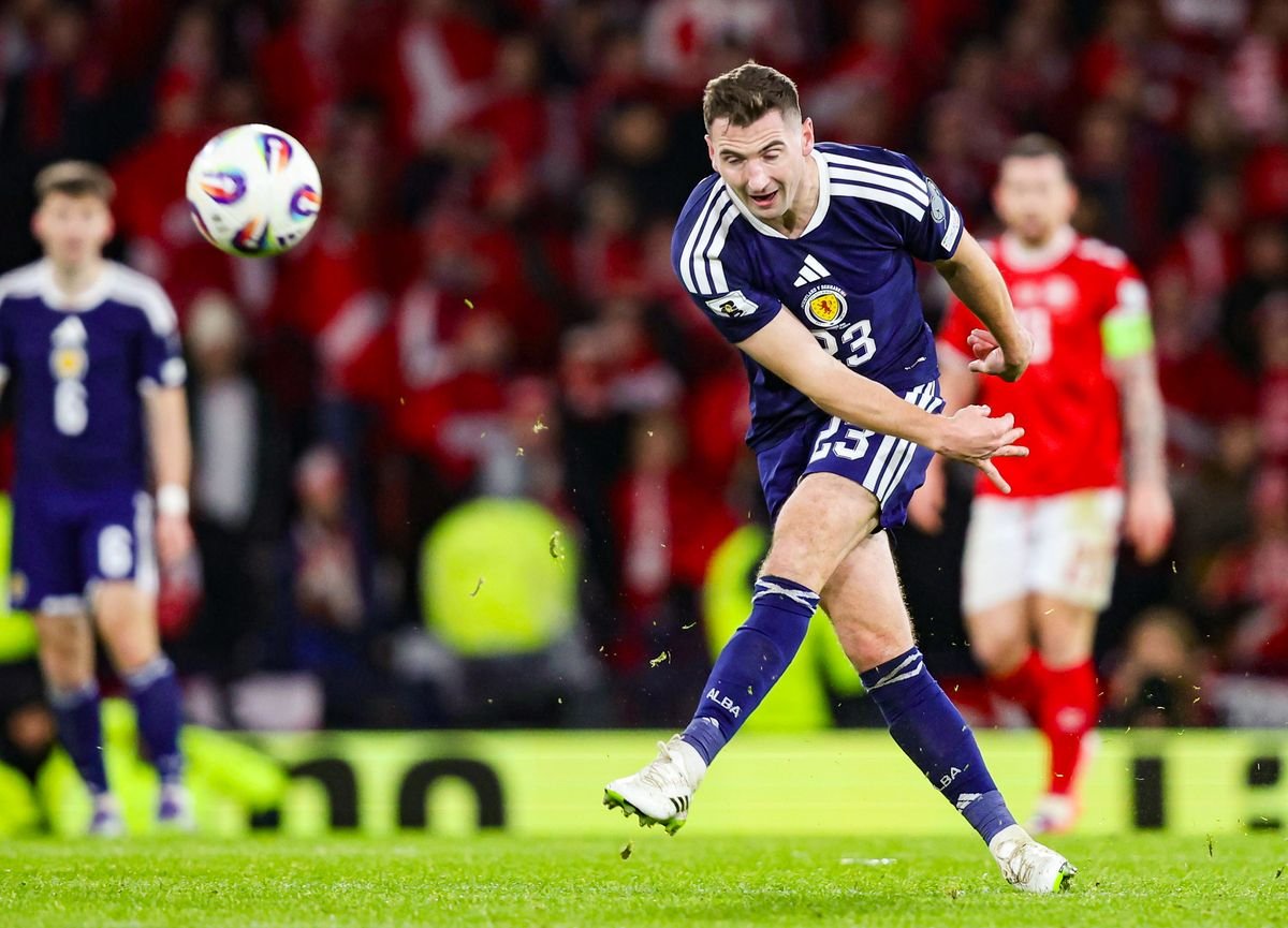 Kenny McLean ស៊ុត​បញ្ចូល​ទី​ក្នុង​ក្តី​ស្រមៃ​របស់​គាត់​ទល់​នឹង​ប្រទេស​ដាណឺម៉ាក