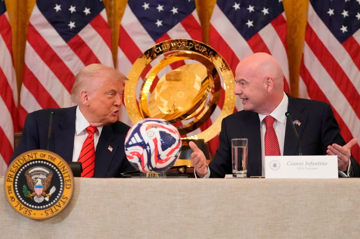 លោក Donald Trump