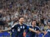 Messi ក្លាយជាកីឡាករដំបូងគេដែលស៊ុតបញ្ចូលទីបានក្នុងការប្រកួត World Cup ប្រាំពីរជាប់ៗគ្នា ខណៈដែលបន្តកំណត់ត្រាស៊ុតបញ្ចូលទីរបស់គាត់។