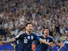 Messi ក្លាយជាកីឡាករដំបូងគេដែលស៊ុតបញ្ចូលទីបានក្នុងការប្រកួត World Cup ប្រាំពីរជាប់ៗគ្នា ខណៈដែលបន្តកំណត់ត្រាស៊ុតបញ្ចូលទីរបស់គាត់។
