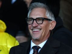 Gary Lineker ជីកកកាយការអំពាវនាវរបស់ BBC World Cup – ‘កុំជាន់លើសំបកស៊ុត’ | បាល់ទាត់ | កីឡា