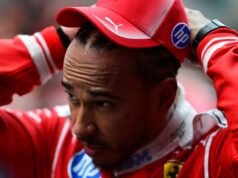 អាជីព F1 របស់ Lewis Hamilton ត្រូវបានព្យួរដោយខ្សែស្រឡាយបន្ទាប់ពីការប្រកាសរបស់ Ferrari | F1 | កីឡា
