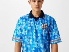 ឈុតទីបីនៃ World Cup ឆ្នាំ 1990 របស់អង់គ្លេសទទួលបានការបញ្ចុះតម្លៃយ៉ាងច្រើនមុនឆ្នាំ 2026 | បាល់ទាត់ | កីឡា
