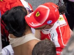 Lewis Hamilton ទម្លាយភាពស្ងៀមស្ងាត់របស់គាត់អំពីទំនាក់ទំនងជាមួយ Kim Kardashian | F1 | កីឡា