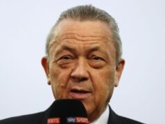 តើពេលណា BBC Panorama អំពី David Sullivan នៅលើទូរទស្សន៍យប់នេះ ហើយតើអ្នកអាចមើលវាដោយរបៀបណា? | បាល់ទាត់ | កីឡា