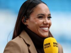 ម្ចាស់ផ្ទះ BBC World Cup លោក Alex Scott មានប្រាក់ខែ ទ្រព្យសម្បត្តិ និងវិមាន ១,៥ លានផោន | បាល់ទាត់ | កីឡា