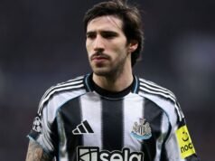 Man Utd ទទួលបានការអាប់ដេតផ្ទេរ Sandro Tonali ជាមួយនឹងកិច្ចព្រមព្រៀង £35m ‘ស្ទើរតែត្រូវបានតម្រៀប’ | បាល់ទាត់ | កីឡា