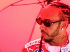 Lewis Hamilton បង្ហាញពណ៌ពិតរបស់គាត់ដោយធ្វើដំណើរទៅផ្ទះត្រង់បន្ទាប់ពីការប្រណាំង F1 | F1 | កីឡា