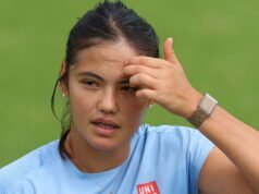 Emma Raducanu ទម្លាយភាពស្ងៀមស្ងាត់របស់នាងអំពីបុរសអាថ៌កំបាំងអាយុ ៣២ឆ្នាំ បន្ទាប់ពីទទួលបានភាពកក់ក្ដៅ កីឡាវាយកូនបាល់ | កីឡា