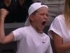 កូនប្រុសរបស់ Novak Djokovic លួចកម្មវិធី ធ្វើឲ្យ John McEnroe ភ្ញាក់ផ្អើលនៅ Wimbledon | កីឡាវាយកូនបាល់ | កីឡា