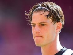 Man Utd សម្រេចជំហរលើការផ្ទេរប្រាក់ ៨០លានផោនរបស់ Alex Scott ខណៈដែល Man City បំផ្លាញ Arsenal | បាល់ទាត់ | កីឡា
