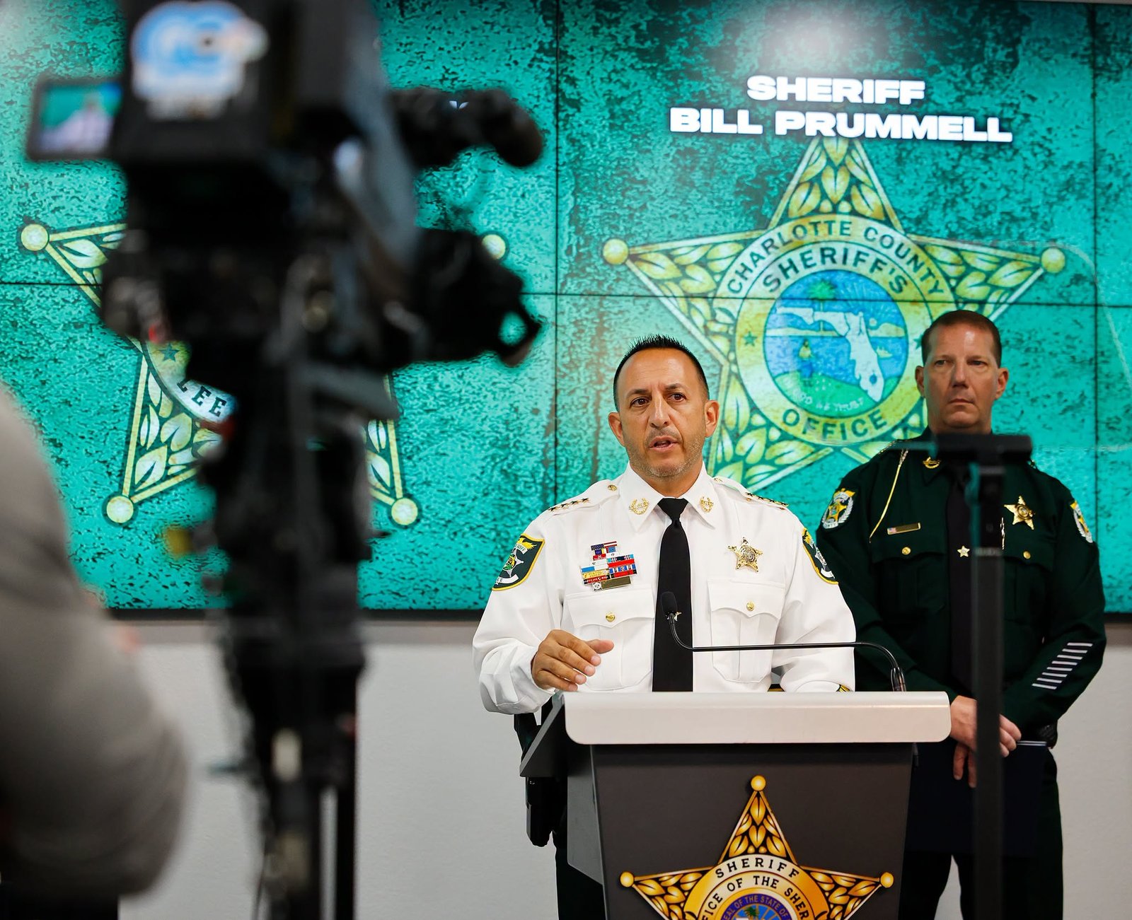 Lee County Sheriff Carmine Marceno បាននិយាយថា 