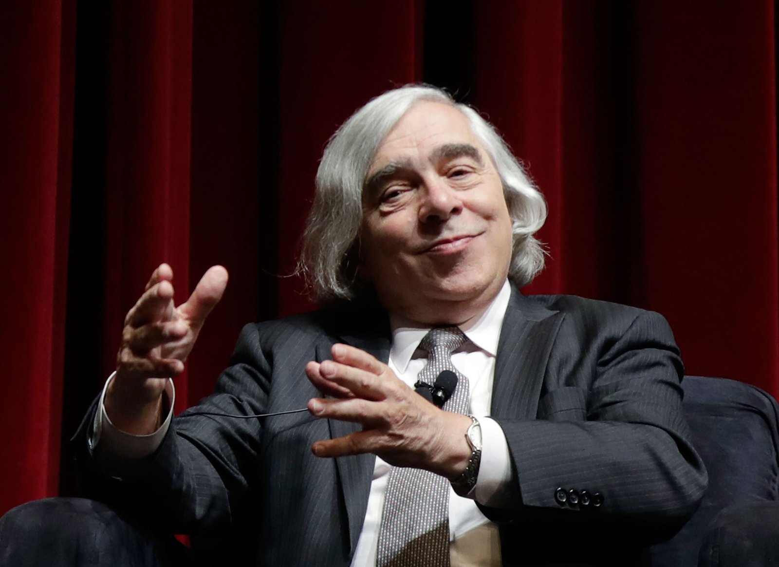 អ្នករូបវិទ្យានុយក្លេអ៊ែរ Ernest Moniz គឺជាឧបករណ៍សំខាន់ក្នុងការចរចាសម្រាប់ JCPOA