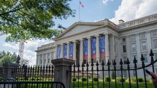 DC-AMERICA250-24_1782136823050_1782136828813_64d4bc90-14aa-4fb2-bd5c-3f3ff721eb05.jpg