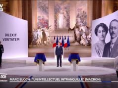 សំឡេង Marseillaise នៅចុងបញ្ចប់នៃពិធី