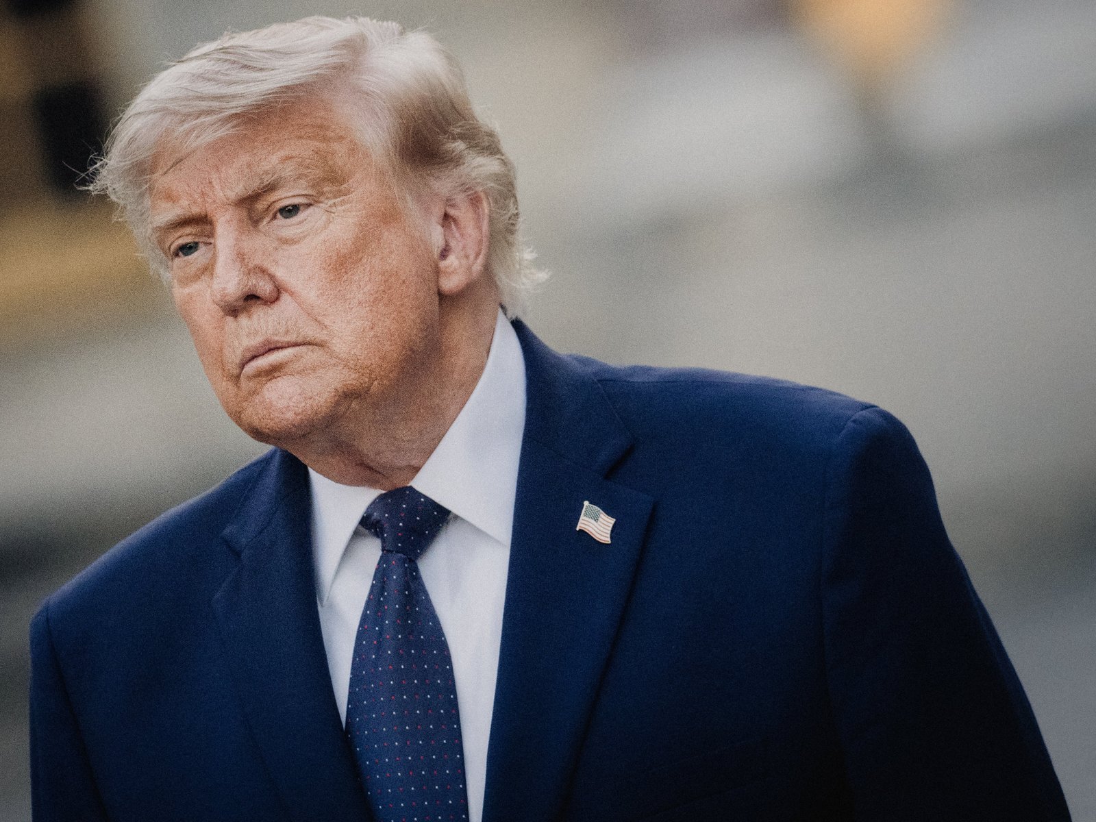 លោក Trump បានចុះហត្ថលេខាលើកិច្ចព្រមព្រៀងសន្តិភាពបណ្តោះអាសន្នជាមួយប្រទេសអ៊ីរ៉ង់កាលពីថ្ងៃពុធ ប៉ុន្តែប្រជាជនអាមេរិកភាគច្រើននៅតែមិនជឿថាប្រទេសទាំងពីរនឹងឈានដល់សន្តិភាពយូរអង្វែង។