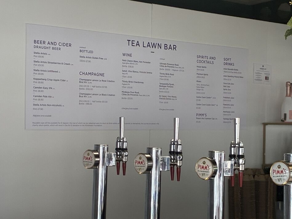 តារាងតម្លៃសម្រាប់ Wimbledon Tea Lawn Bar