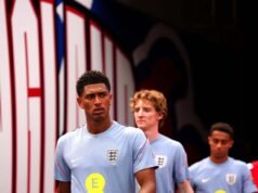 ការប្រកួតបាល់ទាត់ពិភពលោកឆ្នាំ 2026៖ មនុស្សប្រាំបួននាក់បានរងរបួសនៅក្នុងការបាញ់ប្រហារនៅជិតជំរុំមូលដ្ឋានរបស់ប្រទេសអង់គ្លេសក្នុងទីក្រុង Kansas ព័ត៌មានចុងក្រោយពីប្រទេសហៃទី៖ នយោបាយ សន្តិសុខ សេដ្ឋកិច្ច វប្បធម៌។