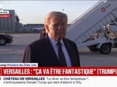 លោក Donald Trump មានប្រសាសន៍ថា “កងទ័ពអាមេរិកនឹងនៅមួយរយៈ”