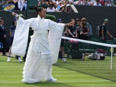 Naomi Osaka ធ្វើឲ្យមហាជន Wimbledon ភ្ញាក់ផ្អើលជាមួយនឹងការបង្កើតម៉ូដចុងក្រោយរបស់នាង ដែលជាសម្លៀកបំពាក់ដែលបំផុសគំនិតដោយជនជាតិជប៉ុន