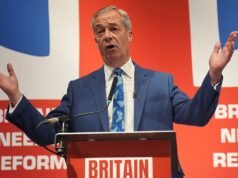 Nigel Farage អំពាវនាវឱ្យមានការបោះឆ្នោតទូទៅបន្ទាប់ពីការលាលែងពីតំណែងរបស់ Starmer