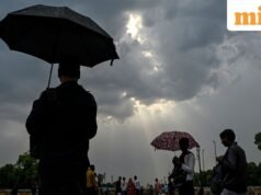 IMD Red Alert in Delhi ថ្ងៃនេះ៖ ព្យុះផ្គររន្ទះ ល្បឿនខ្យល់ 90 គីឡូម៉ែត្រក្នុងមួយម៉ោង និងព្រឹលត្រូវបានព្យាករណ៍សម្រាប់ថ្ងៃទី 12 ខែមិថុនា