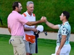 Viktor Hovland ឈ្នះក្រុម Travelers ក្នុងការប្រកួត Playoff កាលពីថ្ងៃច័ន្ទ នៅពេលដែល Scheffler ខកខានការប្រកួតកីឡាវាយកូនបាល់ខ្លីមួយ