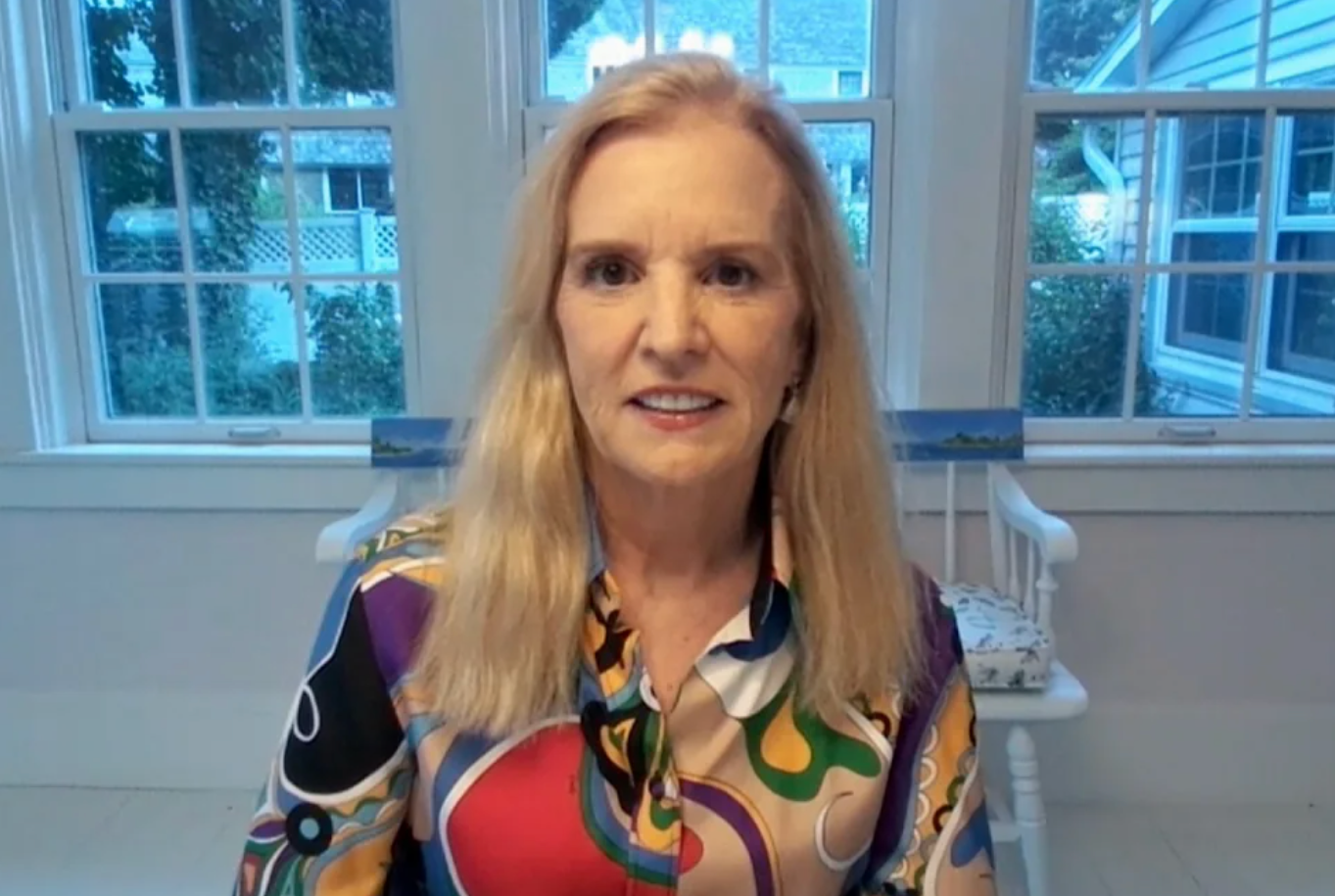 Kerry Kennedy ប្អូនស្រីរបស់ RFK Jr. និយាយថា ប្អូនប្រុសរបស់នាងបានដោះលែងសត្វពស់មួយក្បាលចូលទៅក្នុងធុងដែលពោរពេញដោយក្មេងៗ។