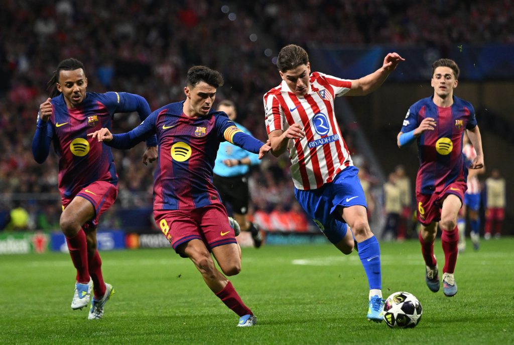 Pedri មកពី FC Barcelona និង Julian Alvarez មកពី Atlético Madrid