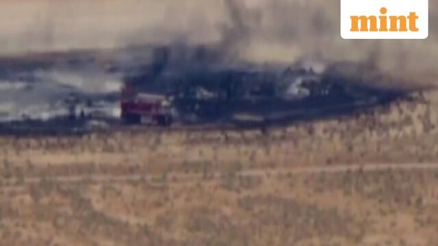 b52_bomber_crash_1781556368171_1781556373057_5428441c-bcfa-4f8b-9ff6-8094320fab7f.jpg