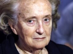 Bernadette Chirac ដែលជា “Iron Lady” ជនជាតិបារាំងដែលមិនគួរឱ្យជឿបានទទួលមរណភាពក្នុងអាយុ 93 ឆ្នាំ។