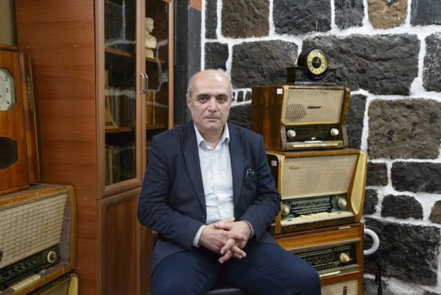 der-Levon-Barseghyan-7_LU.jpg
