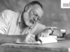 សម្រង់នៃថ្ងៃដោយ Ernest Hemingway: “មុនពេលអ្នកប្រតិកម្ម សូមគិត។” មុនពេលអ្នកចំណាយ, រកប្រាក់។ មុននឹងរិះគន់…’