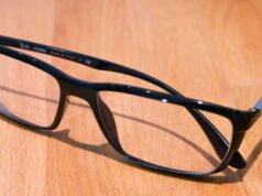 EssilorLuxottica: ការផ្លាស់ប្តូរយុទ្ធសាស្រ្តនៃវ៉ែនតាលេខ 1 ទៅ CAC 40 ត្រូវបានរំពឹងទុកដោយផ្សារហ៊ុន!