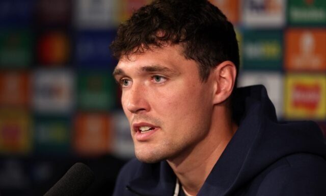 fc-barcelona-training-session-and-press-conference-uefa-champions-league-2025-26-league-phase-md1-10.jpeg
