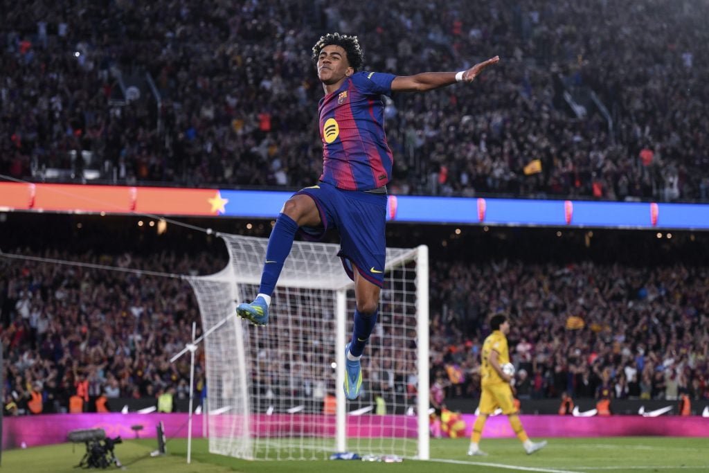 Lamine Yamal មកពី FC Barcelona