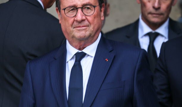 លោក François Hollande ។ រូបថតរបស់ Sipa