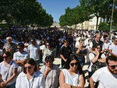 White March ជាកិត្តិយសដល់ Lyhanna អត្ថបទនៃសមាជ PCF ត្រូវបានអនុម័ត Mélenchon នៅក្នុងកិច្ចប្រជុំនៅ Saint-Denis… អ្វីដែលមិនត្រូវខកខាននៅចុងសប្តាហ៍នេះ
