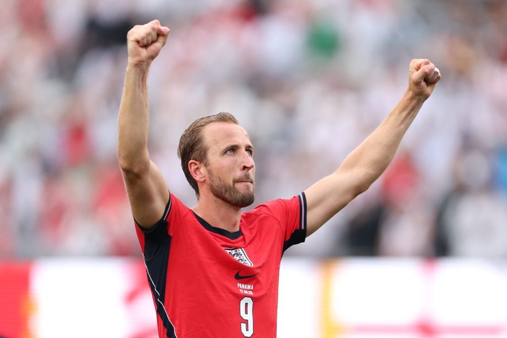 Harry Kane កីឡាករអង់គ្លេស និង FC Bayern Munich កីឡាករ