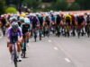 ដំណើរទេសចរណ៍ Auvergne-Rhône-Alpes កីឡាករ peloton ប្រថុយប្រថានធំ មានបុរសប្រាំមួយនាក់នៅខាងមុខ ជាមួយនឹង Paul Seixas… អនុវត្តតាមដំណាក់កាលទី 5 រវាង Saint-Chamond និង Villard-les-Dombes