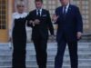 G7 ពី Evian ។ លោក Donald Trump បានចុះហត្ថលេខាលើកិច្ចព្រមព្រៀងជាមួយអ៊ីរ៉ង់នៅវិមាន Versailles