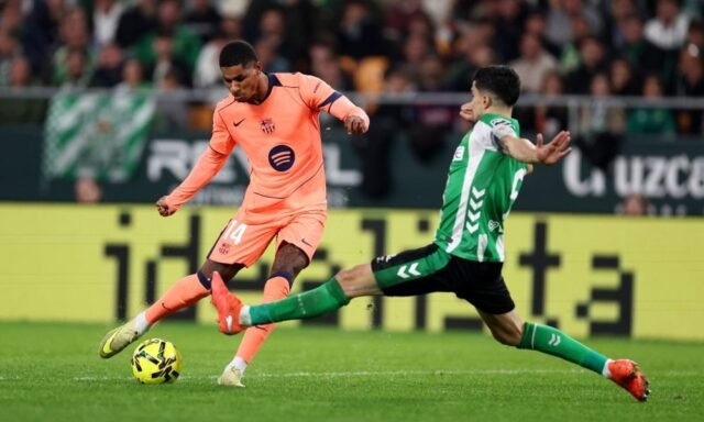 real-betis-balompie-v-fc-barcelona-laliga-ea-sports-1-1000x600.jpg