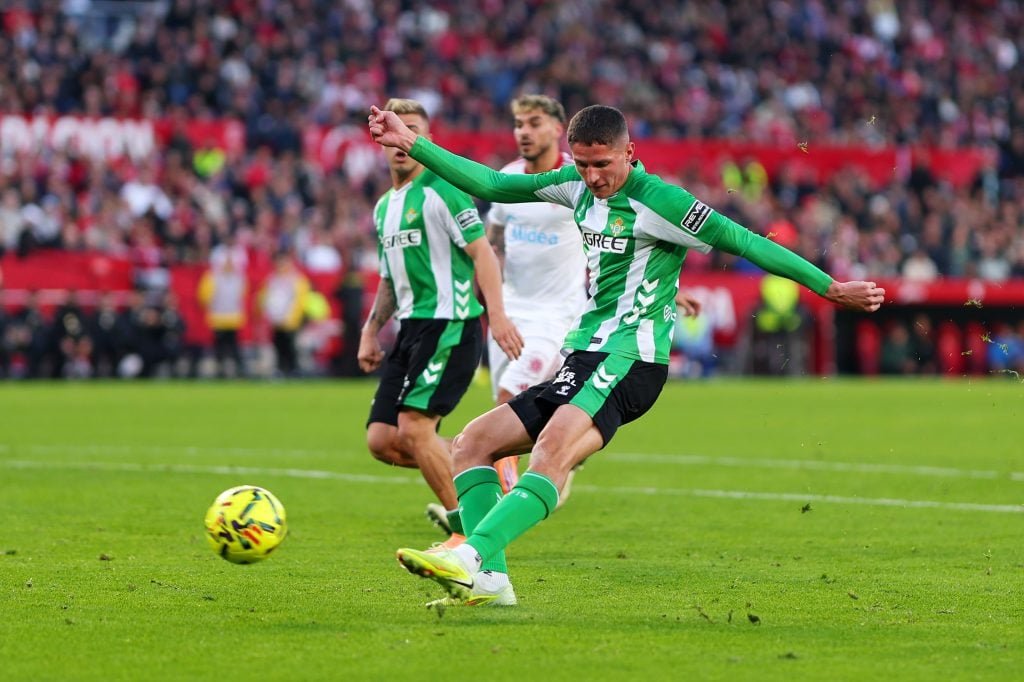 Sergi Altimira មកពី Real Betis