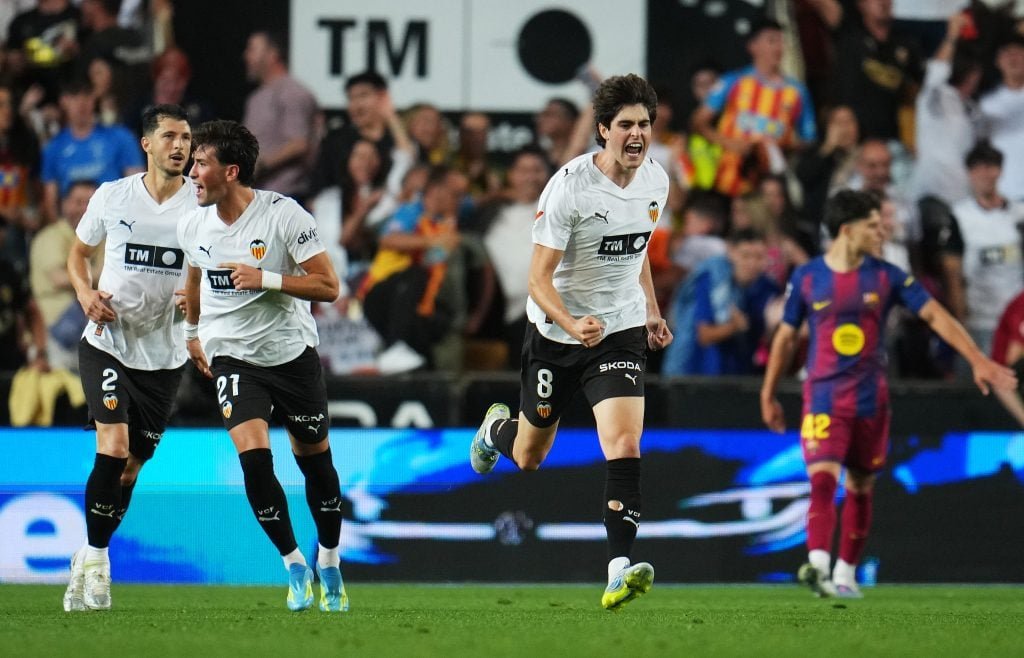 Javi Guerra មកពី Valencia