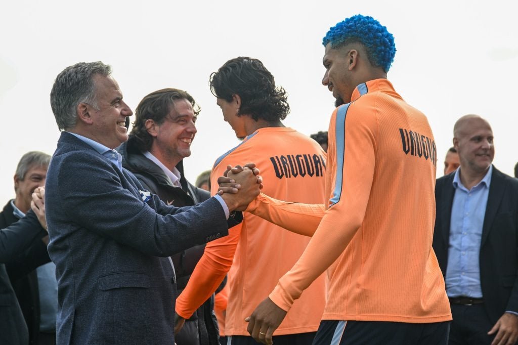 Ronald Araujo កីឡាករ Uruguay និង Barcelona
