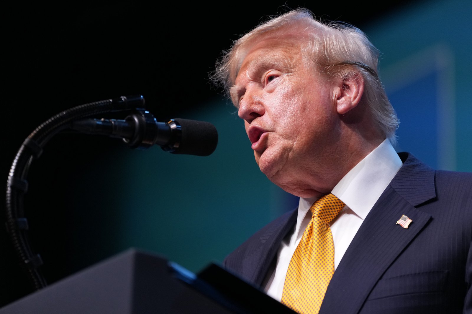 ប្រធានាធិបតី Donald Trump បានរិះគន់ MS NOW ខណៈពេលកំពុងឆ្លើយសំណួររបស់អ្នកសារព័ត៌មាននៅឯកិច្ចប្រជុំកំពូល NATO នៅប្រទេសទួរគី