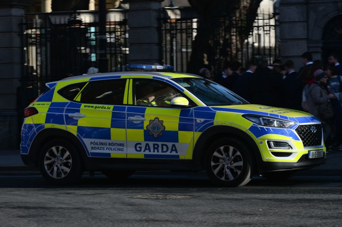Gardaí បន្តស៊ើបអង្កេតគ្រោះថ្នាក់ចរាចរណ៍ដ៏សាហាវនៅលើ R162 នៅ Corclare
