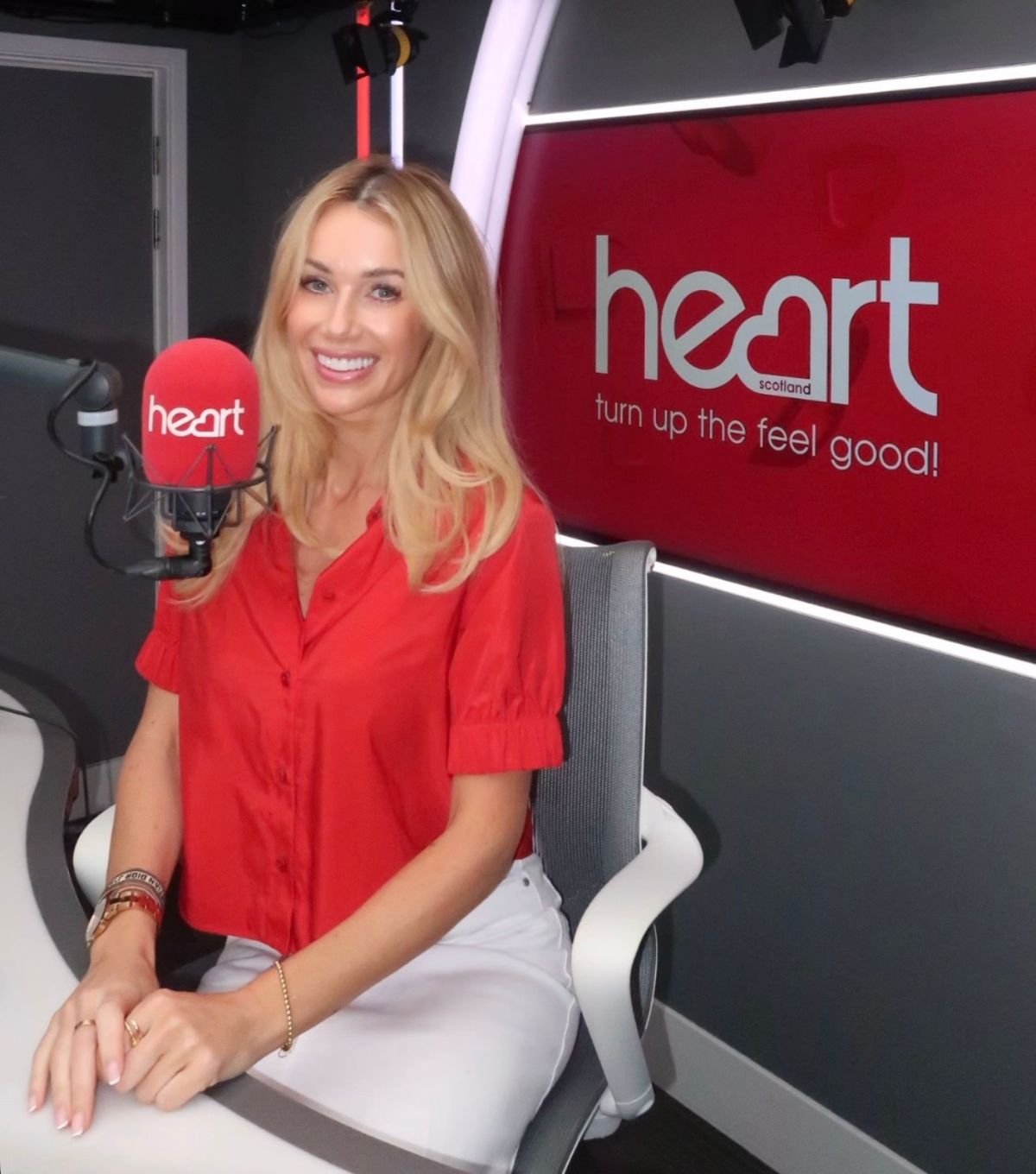 Laura Anderson ត្រឡប់ទៅ Heart Radio វិញ។