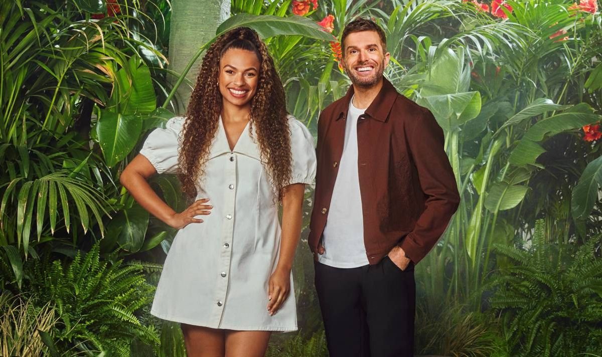 Kemi Rodgers និង Joel Dommett.=