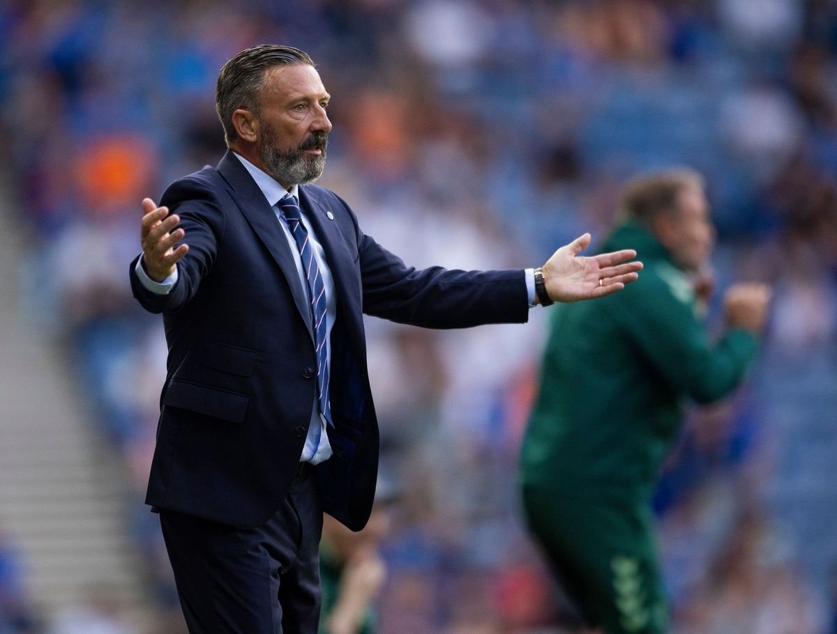 លោក Derek McInnes អ្នកគ្រប់គ្រងក្រុម Rangers